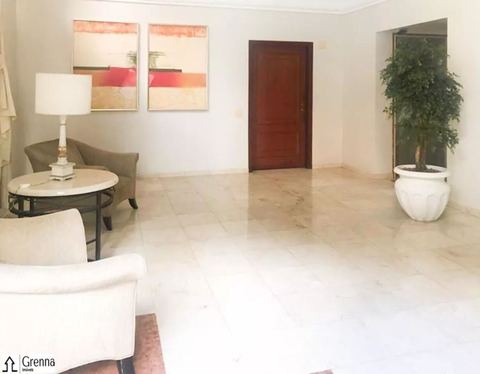 Apartamento à venda em Moema, 264 m²