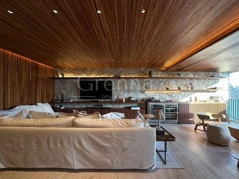 Apartamento à venda em Moema, 175 m²