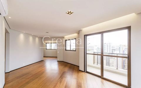 Apartamento à venda em Moema, 200 m²