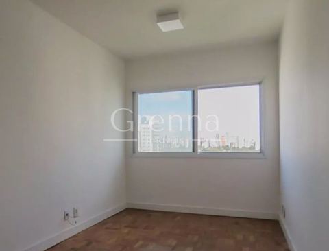 Apartamento à venda em Moema, 47 m²
