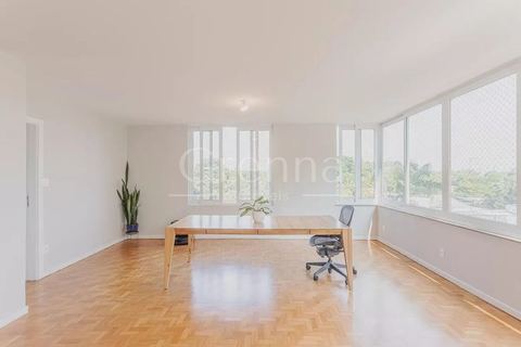 Apartamento à venda em Pinheiros, 176 m²
