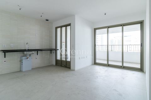 Apartamento à venda em Moema, 148 m²