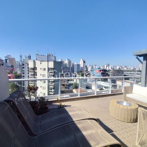 Cobertura para alugar em Pinheiros, 134 m²