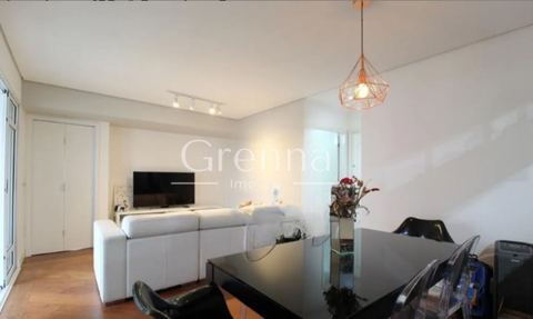 Apartamento à venda em Moema, 100 m²