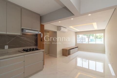 Apartamento à venda em Moema, 74 m²