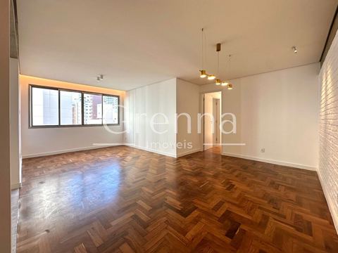 Apartamento à venda em Moema, 110 m²
