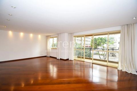 Apartamento para alugar em Pinheiros, 160 m²