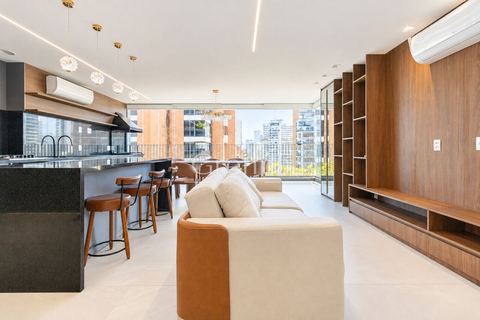 Apartamento para alugar em Pinheiros, 128 m²