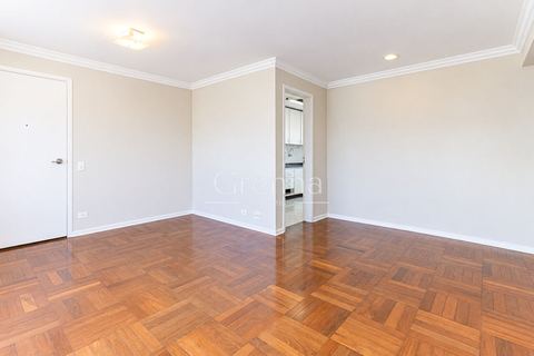 Apartamento à venda em Vila Olímpia, 90 m²