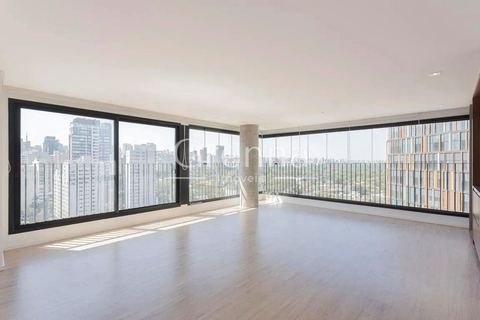 Apartamento à venda em Pinheiros, 134 m²