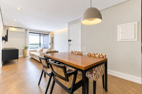 Apartamento para alugar em Moema, 72 m²