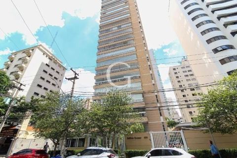 Apartamento para alugar em Moema, 280 m²