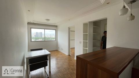 Apartamento à venda em Moema, 47 m²