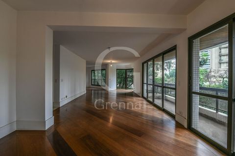 Apartamento à venda em Vila Nova Conceição, 207 m²