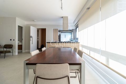 Apartamento para alugar em Pinheiros, 104 m²
