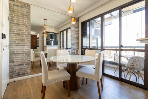 Duplex para alugar em Moema, 74 m²