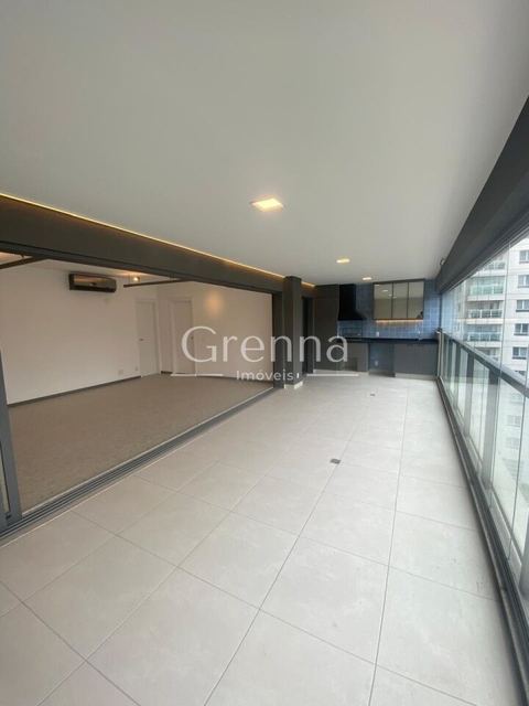 Apartamento à venda em Pinheiros, 162 m²