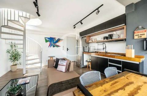 Cobertura à venda em Vila Madalena, 74 m²