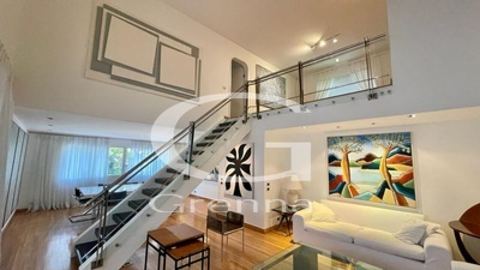 Apartamento à venda em Jardim Paulista, 220 m²