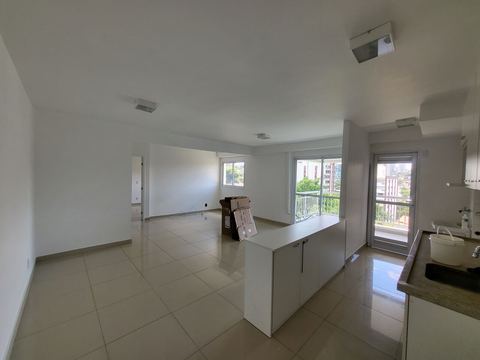 Apartamento à venda em Pinheiros, 71 m²