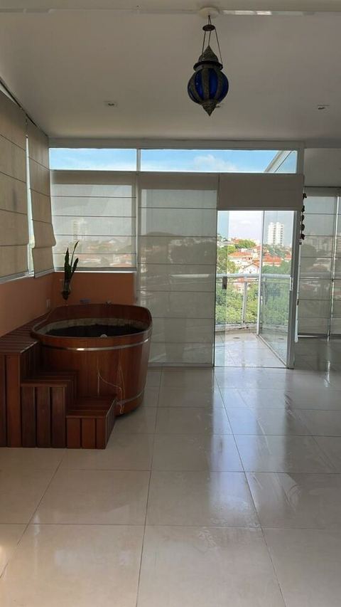 Cobertura à venda em Vila Madalena, 196 m²