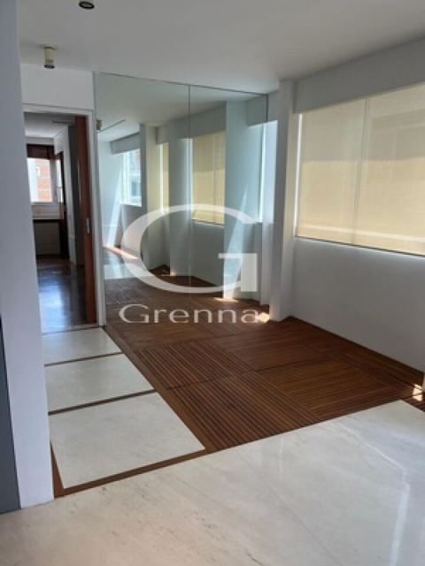 Apartamento à venda em Cerqueira César, 183 m²