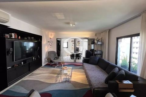 Apartamento à venda em Jardim Paulista, 204 m²