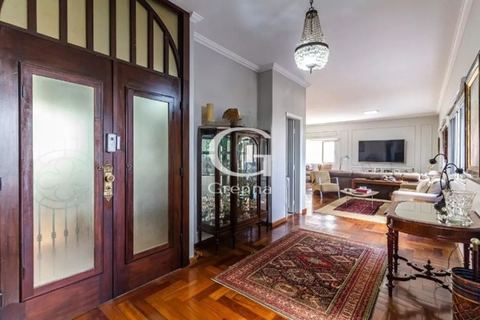 Apartamento à venda em Jardim Paulista, 215 m²