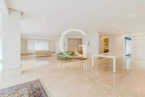 Apartamento à venda em Bela Vista, 486 m²