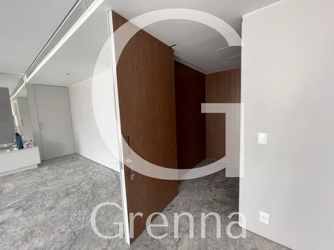 Apartamento à venda em Jardim Paulista, 215 m²