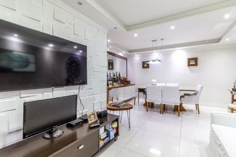 Apartamento à venda em Moema, 120 m²