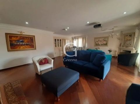 Apartamento à venda em Moema, 228 m²