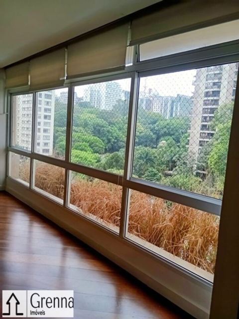 Apartamento à venda em Jardim Paulista, 240 m²