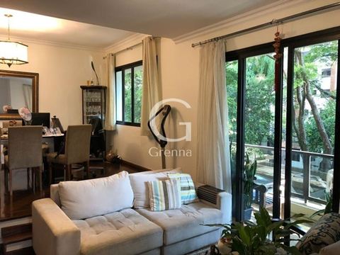 Apartamento à venda em Moema, 171 m²