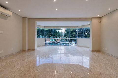 Apartamento para alugar em Moema, 187 m²