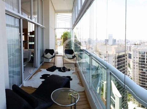 Apartamento à venda em Cerqueira César, 187 m²
