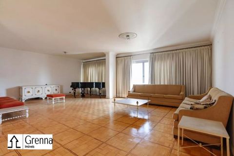 Apartamento à venda em Bela Vista, 360 m²