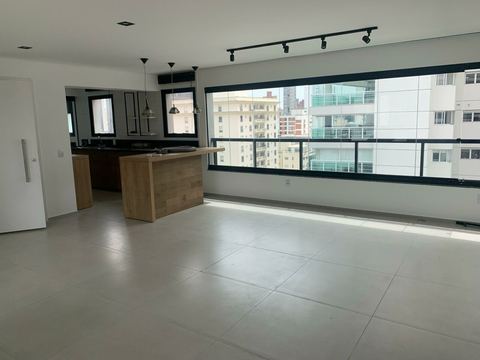 Apartamento para alugar em Pinheiros, 104 m²