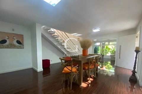 Casa Assobradada à venda em Jardim Paulista, 350 m²