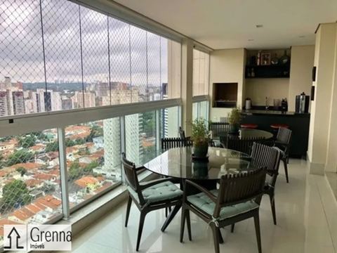 Apartamento à venda em Santo Amaro, 140 m²