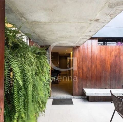 Casa Térrea Comercial à venda em Vila Nova Conceição, 220 m²
