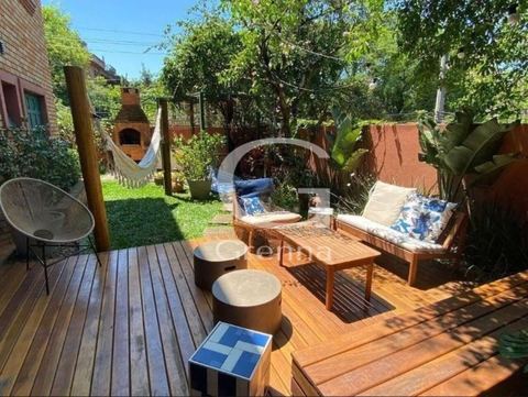 Apartamento Garden à venda em Alto de Pinheiros, 210 m²