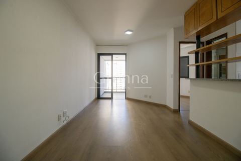 Apartamento à venda em Moema, 56 m²