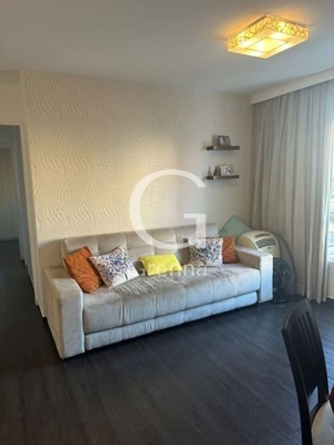 Apartamento à venda em Vila Nova Conceição, 75 m²