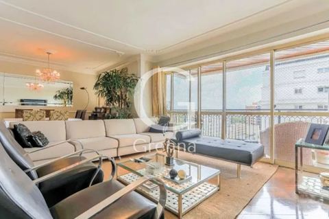 Apartamento à venda em Pinheiros, 160 m²