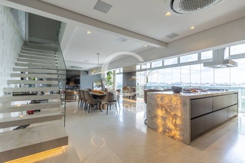 Apartamento à venda em Vila Olímpia, 225 m²