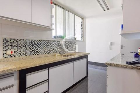 Apartamento à venda em Sumaré, 120 m²