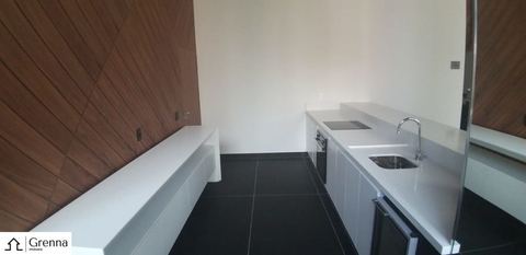 Apartamento à venda em Vila Nova Conceição, 180 m²