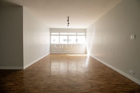 Apartamento à venda em Moema, 115 m²
