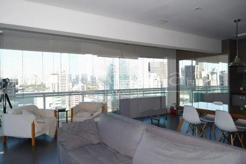 Apartamento à venda em Pinheiros, 105 m²